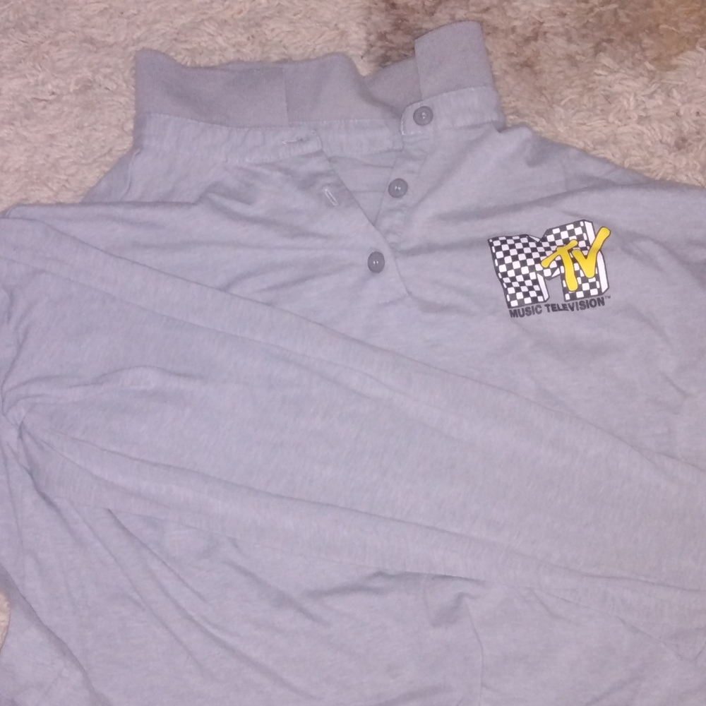 Long sleeve MTV shrit
